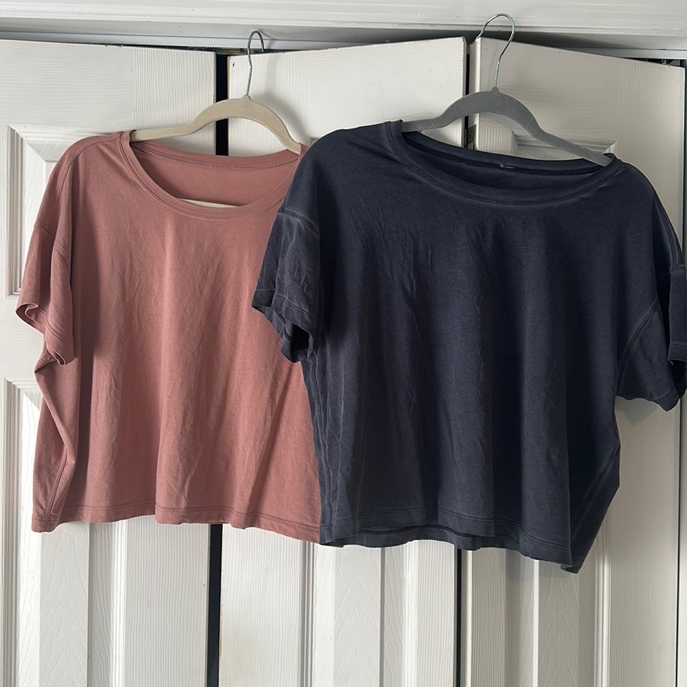 Cates T bundle lululemon